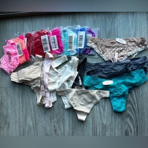 Lot of 17 pairs NWT/NIB Victoria’s Secret Women’s Underwear sz M